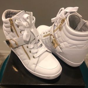 COPY - Guess wedge sneaker